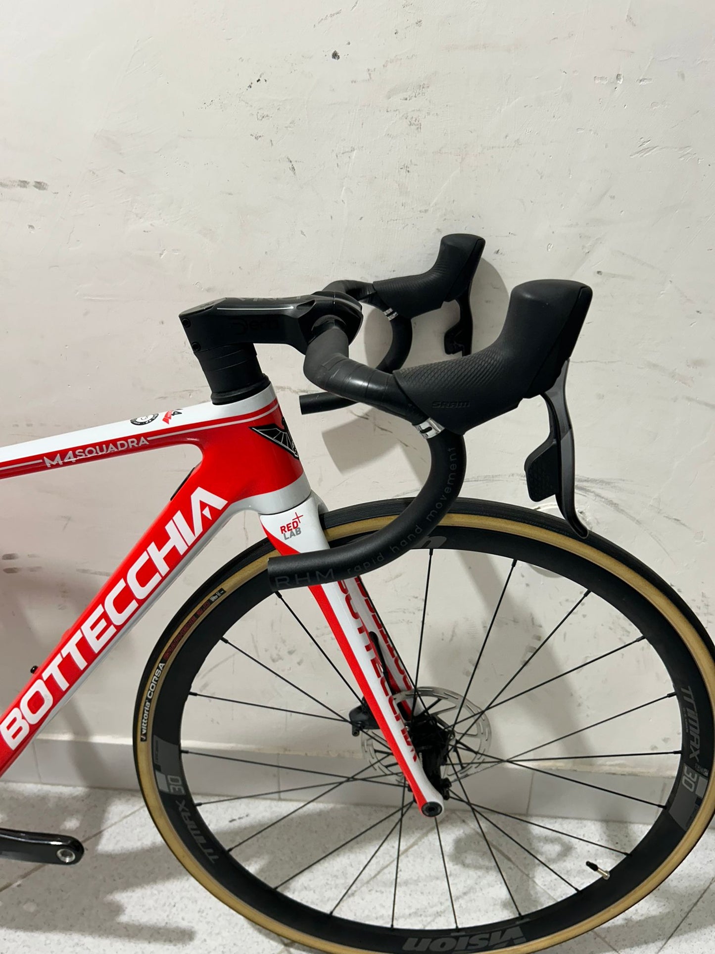 Bottecchia Emme 4 Team - Red Lab Edition Size 44 demo