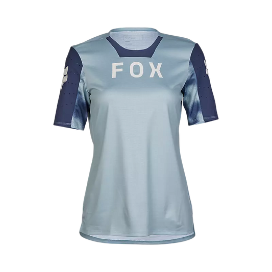 Fox Defend Taunt Fomen's Shirt